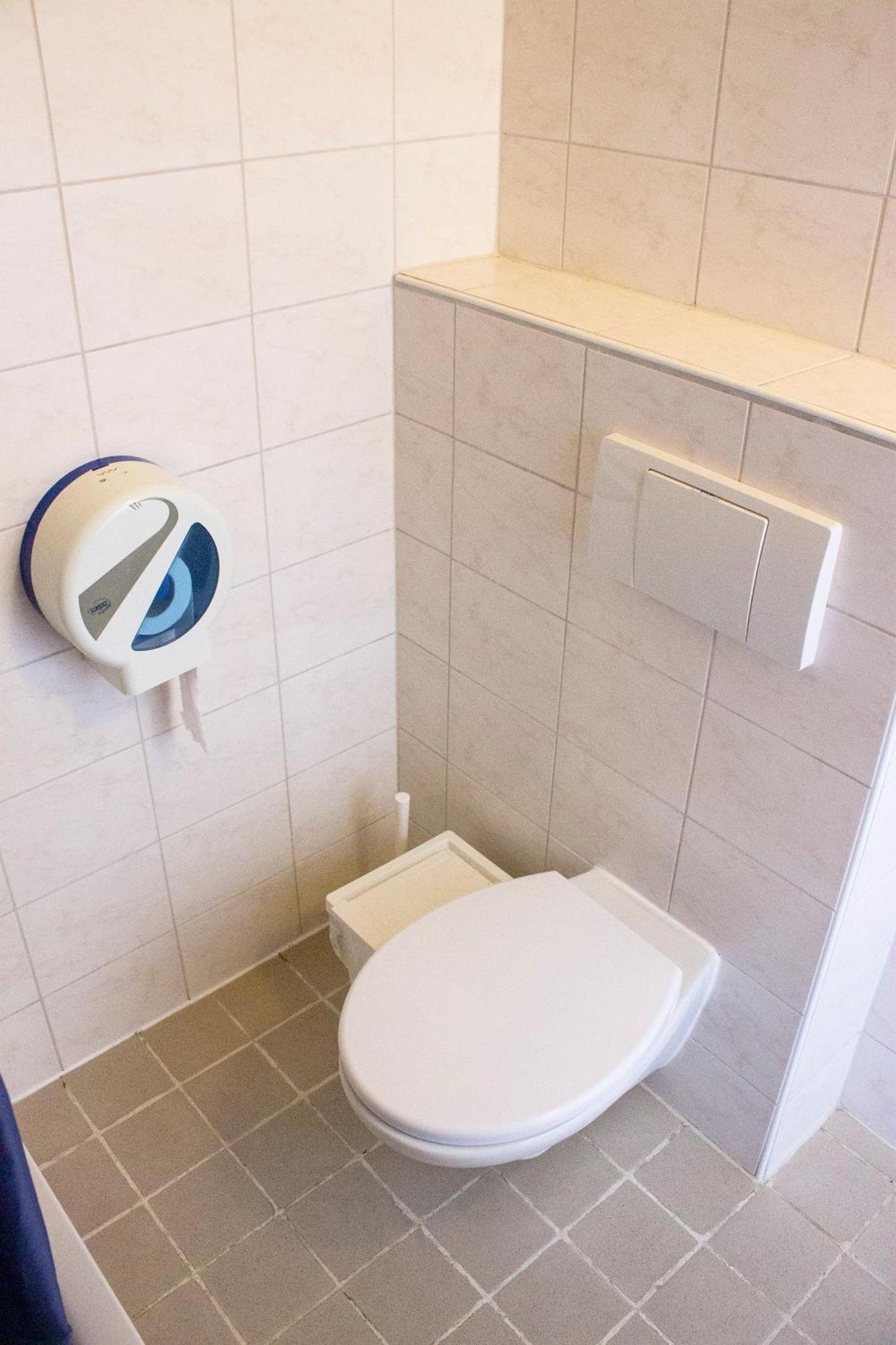 Slaapzaalkamer (6 personen) met gedeelde badkamer