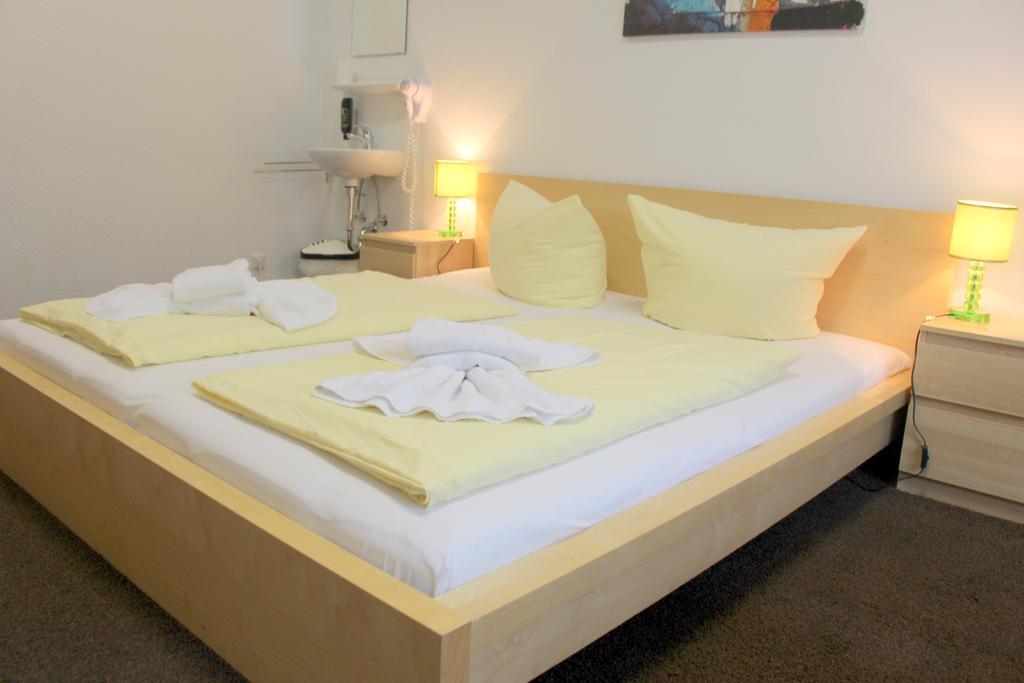 Double Room,256400121:JPEG